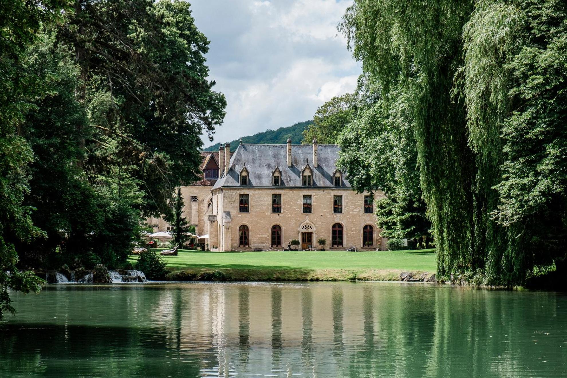 Abbaye De La Bussiere Hotel Exterior photo
